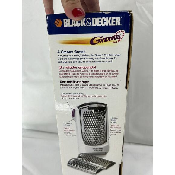 Black & Decker Gizmo Cordless Electric Cheese Grater With 3 Blades GG200 NEW - Picture 6 of 8